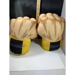 Collect Bruce Lee Yellow Jumpsuit Dragon Fists - Motion Activated Jumbo Plush